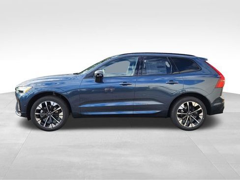 Certified 2026 Volvo XC60 B5 Plus w/ Protection Package Premier AWD/4WD image 4