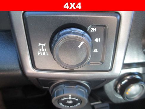 Used 2020 Ford F150 XLT w/ Equipment Group 302A Luxury AWD/4WD image 30