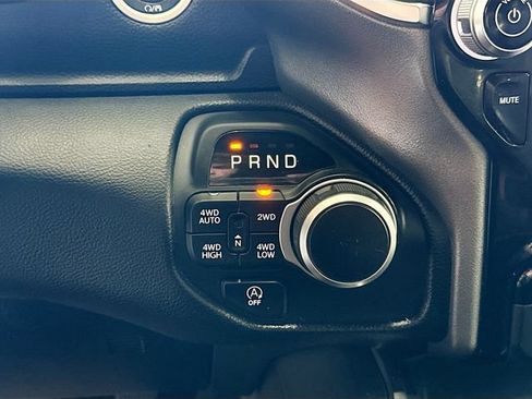 Used 2025 RAM 1500 Big Horn AWD/4WD image 17