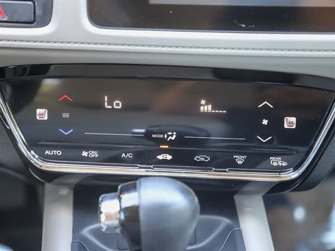 Used 2016 Honda HR-V EX image 18