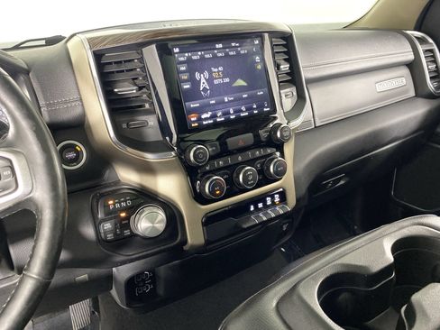 Used 2019 RAM 1500 Laramie AWD/4WD image 27