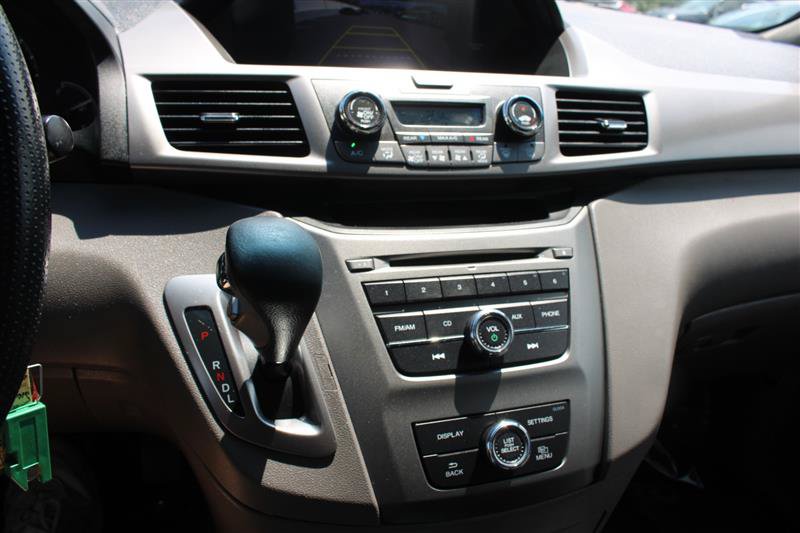 Used 2016 Honda Odyssey LX image 13
