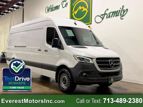 Used 2023 Mercedes-Benz Sprinter 2500 w/ Acoustic Package image 1