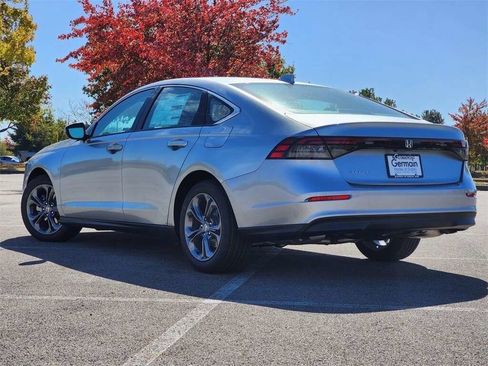 Certified 2024 Honda Accord EX image 12