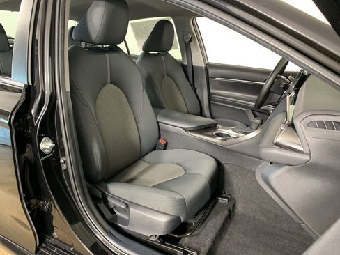 Used 2023 Toyota Camry LE w/ Convenience Package image 36