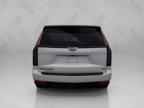 Certified 2023 Cadillac Escalade ESV Sport Platinum w/ LPO, ONYX Package image 4