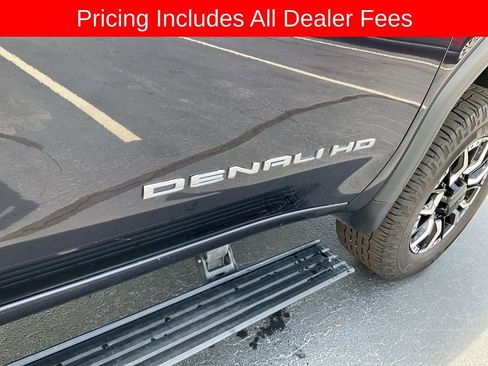 Used 2024 GMC Sierra 2500 Denali Ultimate AWD/4WD image 25