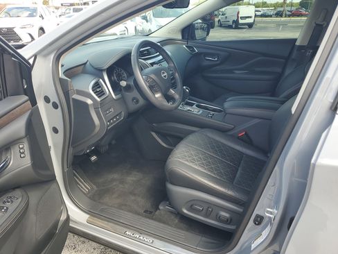 Certified 2024 Nissan Murano Platinum w/ Cargo Package FWD image 12
