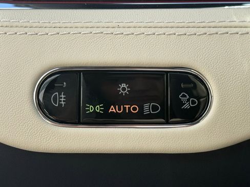 New 2026 Bentley Continental GTC image 27