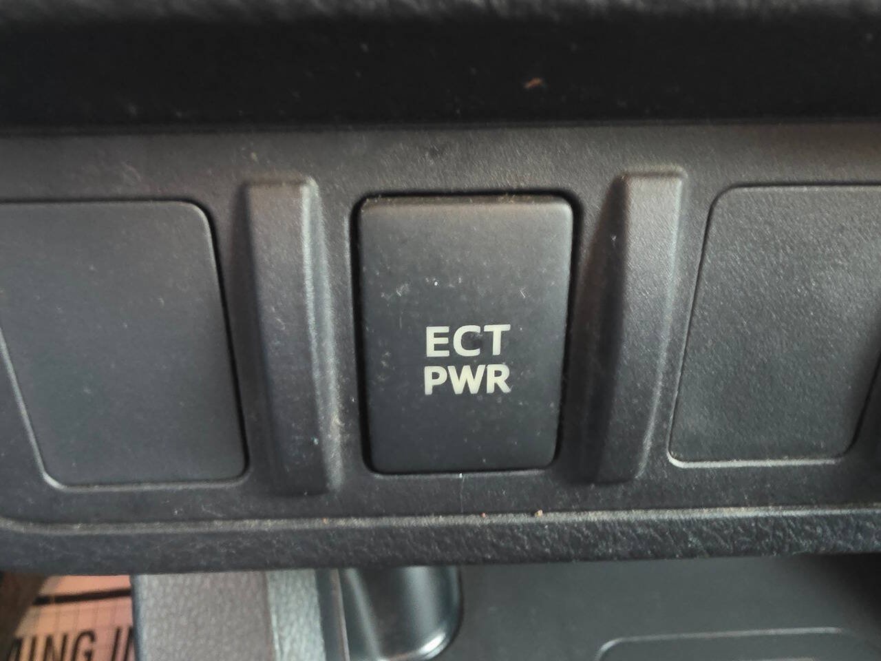 Used 2019 Toyota Tacoma TRD Off-Road AWD/4WD image 33