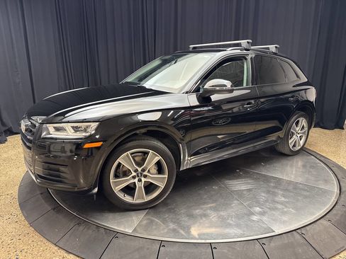 Used 2019 Audi Q5 2.0T Premium Plus image 3