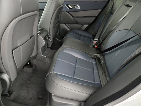 New 2026 Land Rover Range Rover Velar Dynamic SE image 5