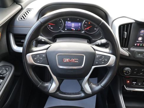 Used 2020 GMC Terrain SLE image 14