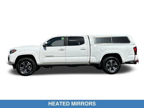 Used 2019 Toyota Tacoma TRD Sport w/ Technology Package AWD/4WD image 9