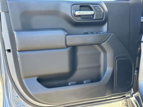 Used 2022 Chevrolet Silverado 1500 Custom w/ LPO, Dark Essentials Package image 19
