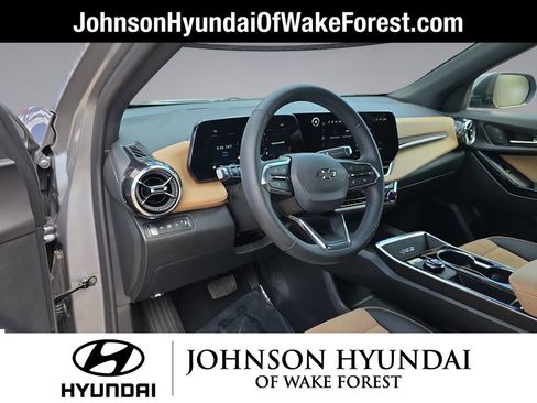 Used 2025 Chevrolet Equinox ACTIV w/ Safety and Technology Package image 24