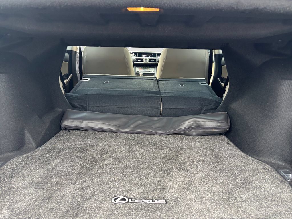 Used 2019 Lexus IS 300 w/ Premium Package RWD image 46