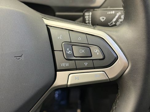 Used 2024 Volkswagen Tiguan Wolfsburg Edition image 24