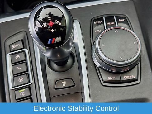 Used 2017 BMW X5 M Base image 22