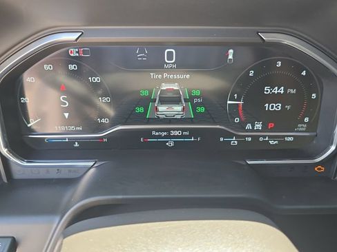 Certified 2024 GMC Sierra 1500 AT4 w/ Technology Package AWD/4WD image 28