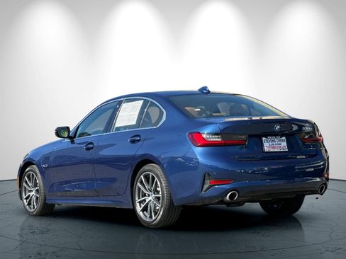 Used 2022 BMW 330e w/ Driving Assistance Package RWD image 6