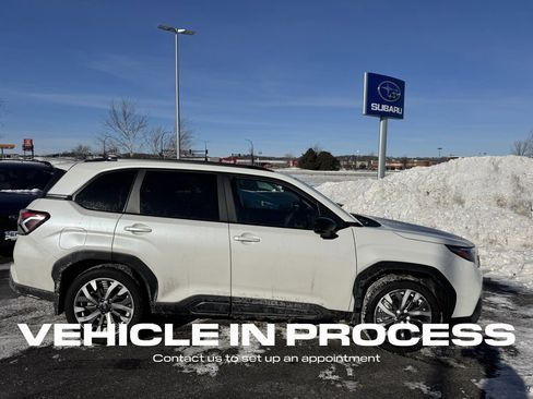 Used 2025 Subaru Forester Touring w/ Popular Package - Touring image 2