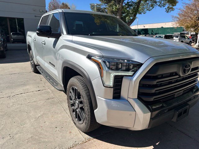 Used 2026 Toyota Tundra Limited AWD/4WD image 7