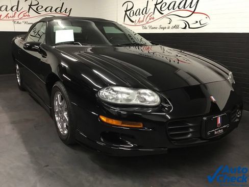Used 2000 Chevrolet Camaro Z28 w/ Sport Appearance Pkg RWD image 14