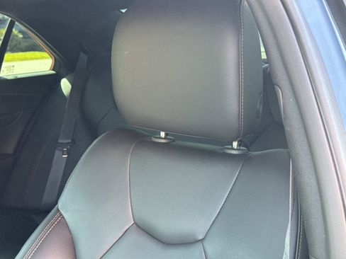 Used 2022 Cadillac CT4 V RWD image 14