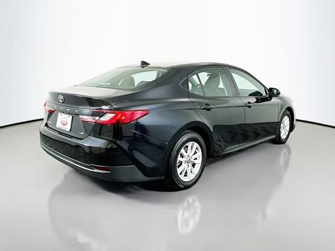 Certified 2025 Toyota Camry LE FWD image 5