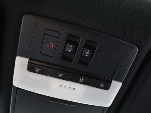 Used 2022 Mitsubishi Outlander SE AWD/4WD image 38