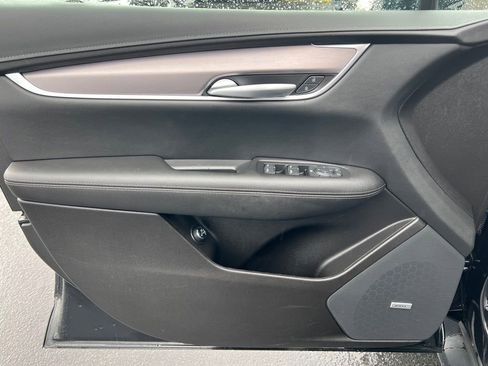Used 2023 Cadillac XT5 Luxury image 10