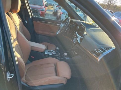 Used 2024 BMW X3 xDrive30i w/ Premium Package image 17