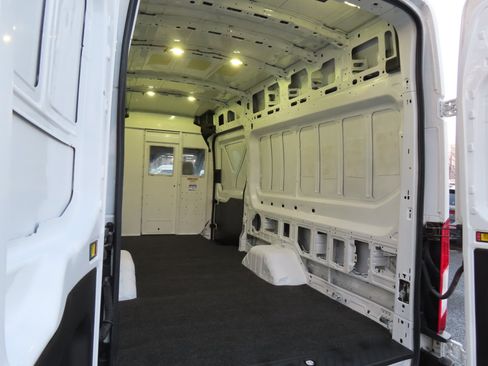 Used 2017 Ford Transit 350 148 High Roof Extended DRW image 18