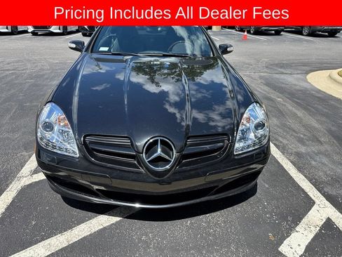 Used 2005 Mercedes-Benz SLK 350 image 2