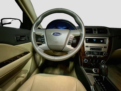 Used 2010 Ford Fusion SEL FWD image 31