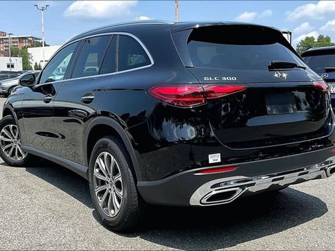 Certified 2023 Mercedes-Benz GLC 300 4MATIC image 3