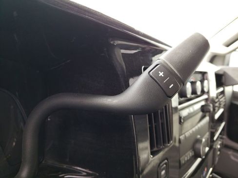 Used 2023 Chevrolet Express 2500 Extended image 22