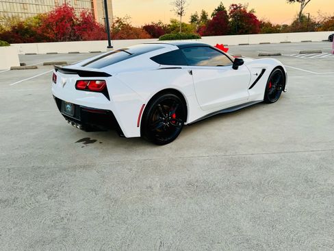 Used 2019 Chevrolet Corvette Stingray Coupe w/ Carbon Flash Badge Package image 6