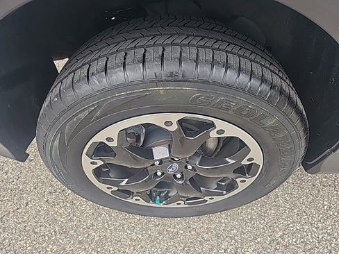 Used 2023 Subaru Crosstrek 2.0i image 34