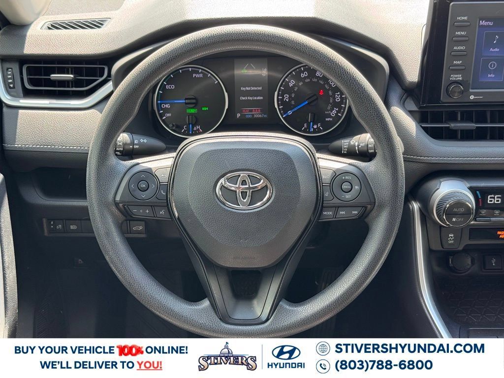 Used 2021 Toyota RAV4 XLE w/ Convenience Package AWD/4WD image 27