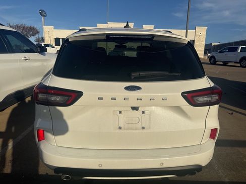 Used 2024 Ford Escape ST-Line w/ Tech Pack #1 image 7