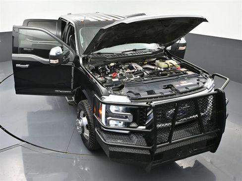 Used 2024 Ford F350 Lariat w/ Chrome Package AWD/4WD image 44