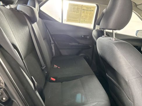 Used 2023 Nissan Kicks S image 24