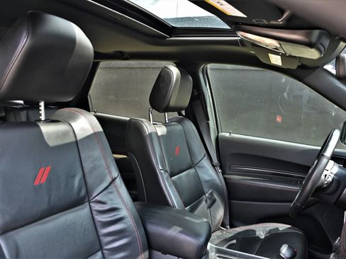 Used 2023 Dodge Durango GT image 10