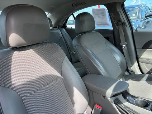 Used 2014 Chevrolet Malibu LT w/ Power Convenience Package image 26