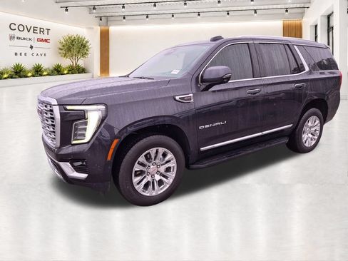 Certified 2025 GMC Yukon Denali RWD image 4