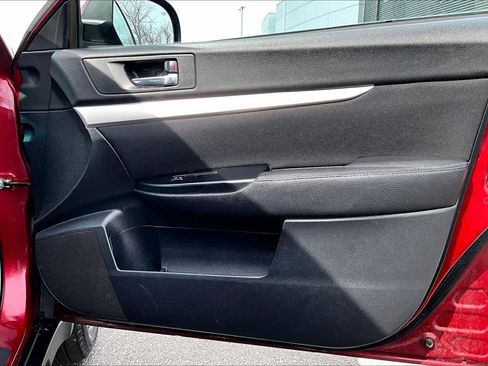 Used 2012 Subaru Outback 2.5i Premium w/ All-Weather Pkg image 22