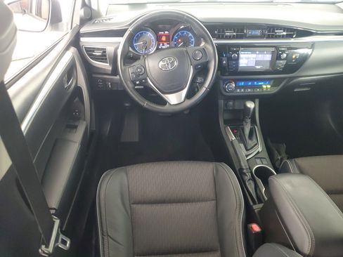 Used 2015 Toyota Corolla LE image 14