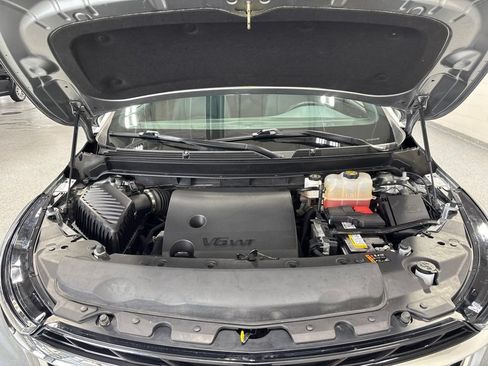 Used 2023 Buick Enclave Essence w/ Experience Buick Package AWD/4WD image 55